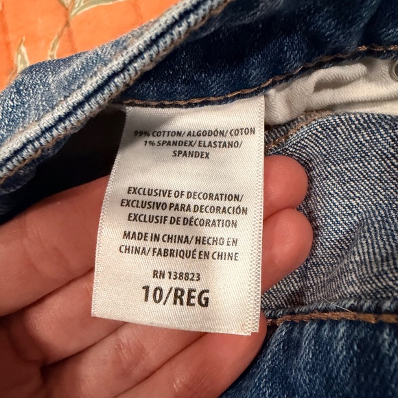 Idyllwind Jean Shorts - Picture 3 of 3